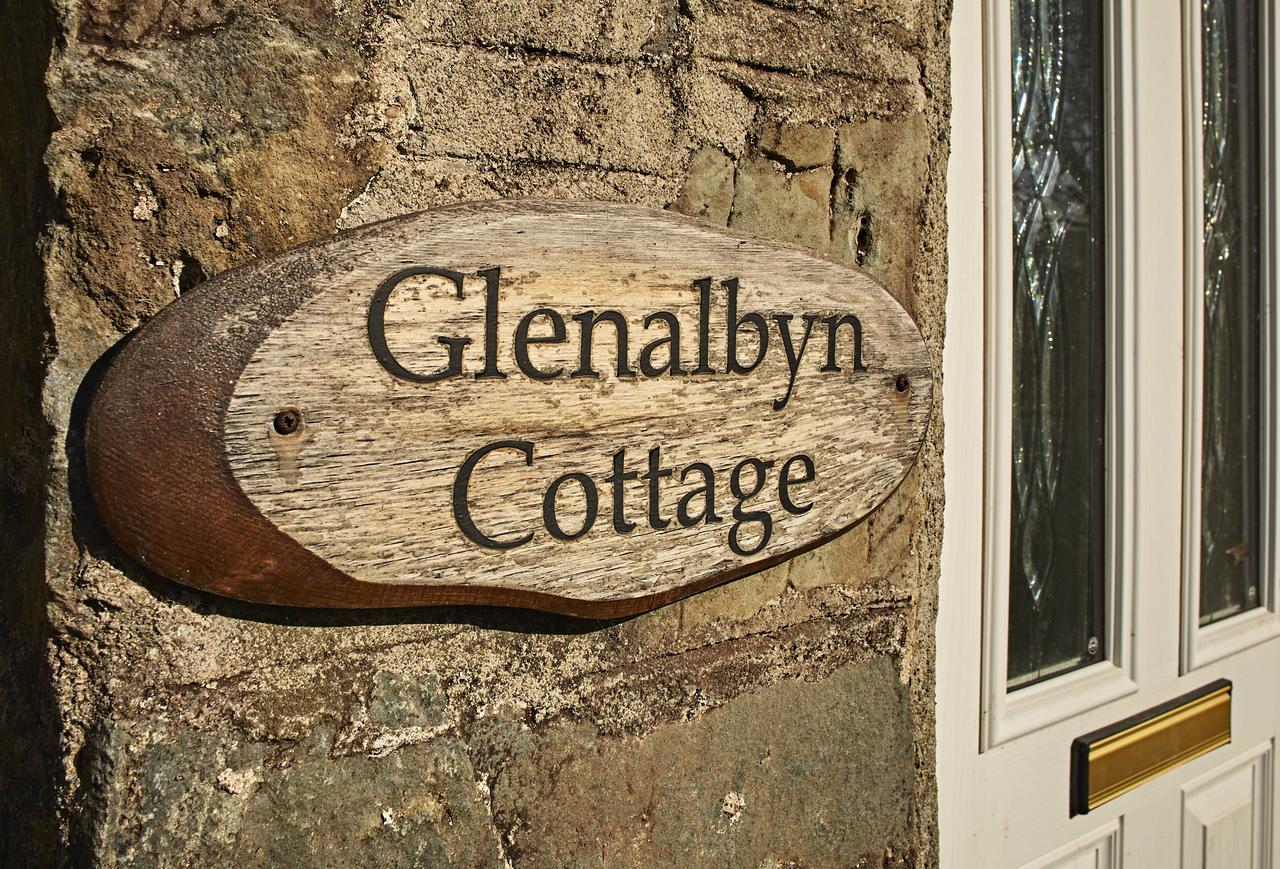 Glenalbyn Cottage Saint Fillans Exterior photo