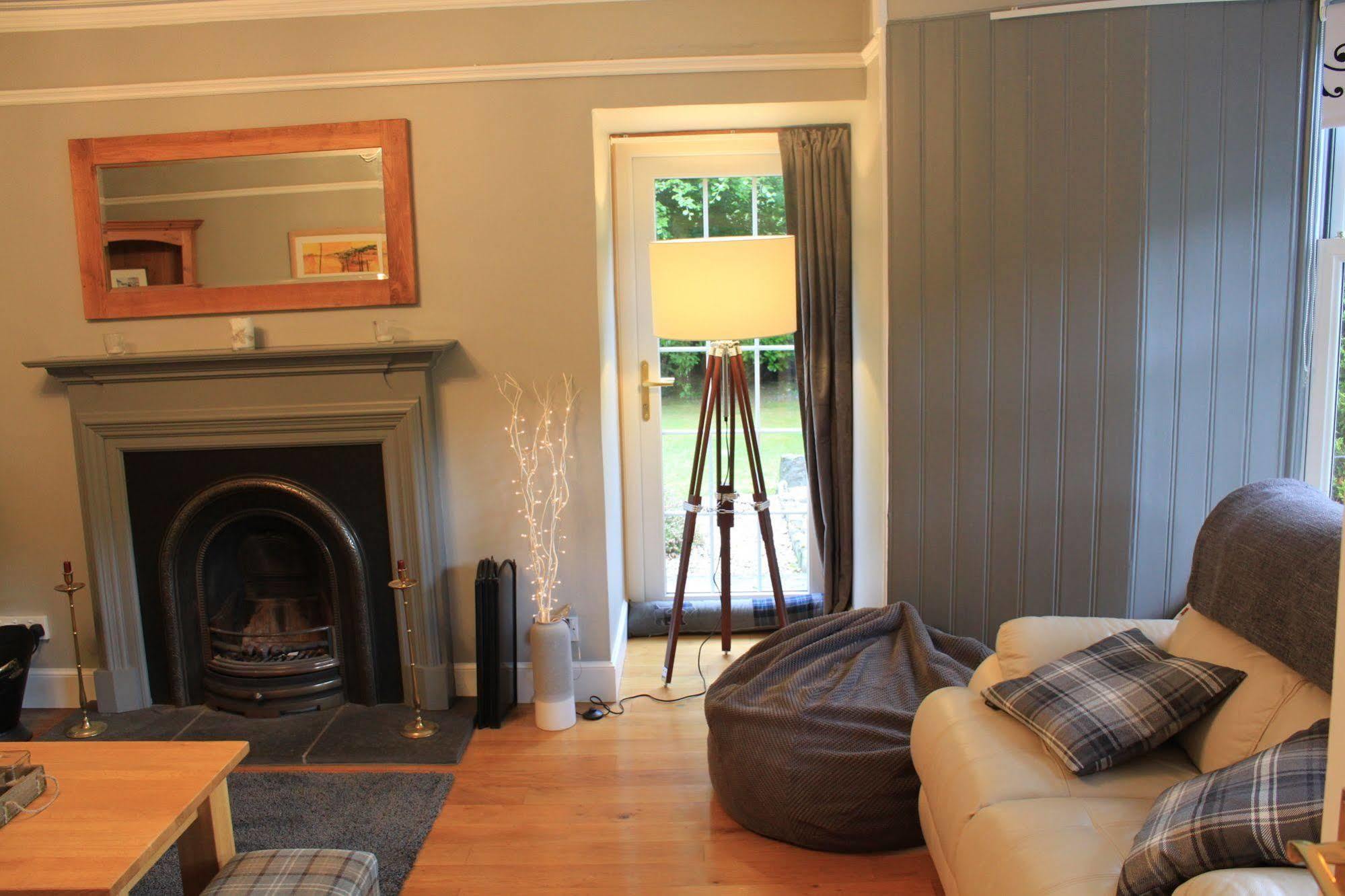 Glenalbyn Cottage Saint Fillans Exterior photo